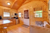 Rustic Ridge Cabin — Pet-Friendly, Bighorn Mountain Views, Dayton WY