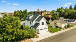 Pearl of Sheridan — Luxe 3BR Downtown Retreat, Sheridan WY - Image 4
