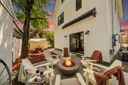 Pearl of Sheridan — Luxe 3BR Downtown Retreat, Sheridan WY - Image 5