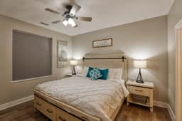 Farmhouse at Lincoln Suites — Smart Home, King Bed, Sheridan WY - Image 3