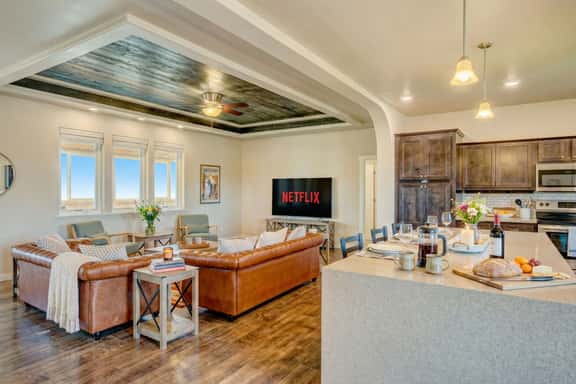 Slice of Paradise — Rural 3BR Retreat, Mountain Views, Sheridan WY - Image 1