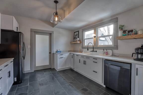 Circle Bar Manor — Spacious 4BR, Sheridan WY - Image 4