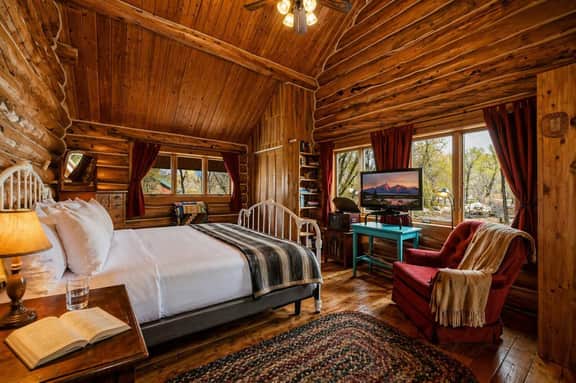 Clear Creek Crossing — Log Cabin, Buffalo WY - Image 3